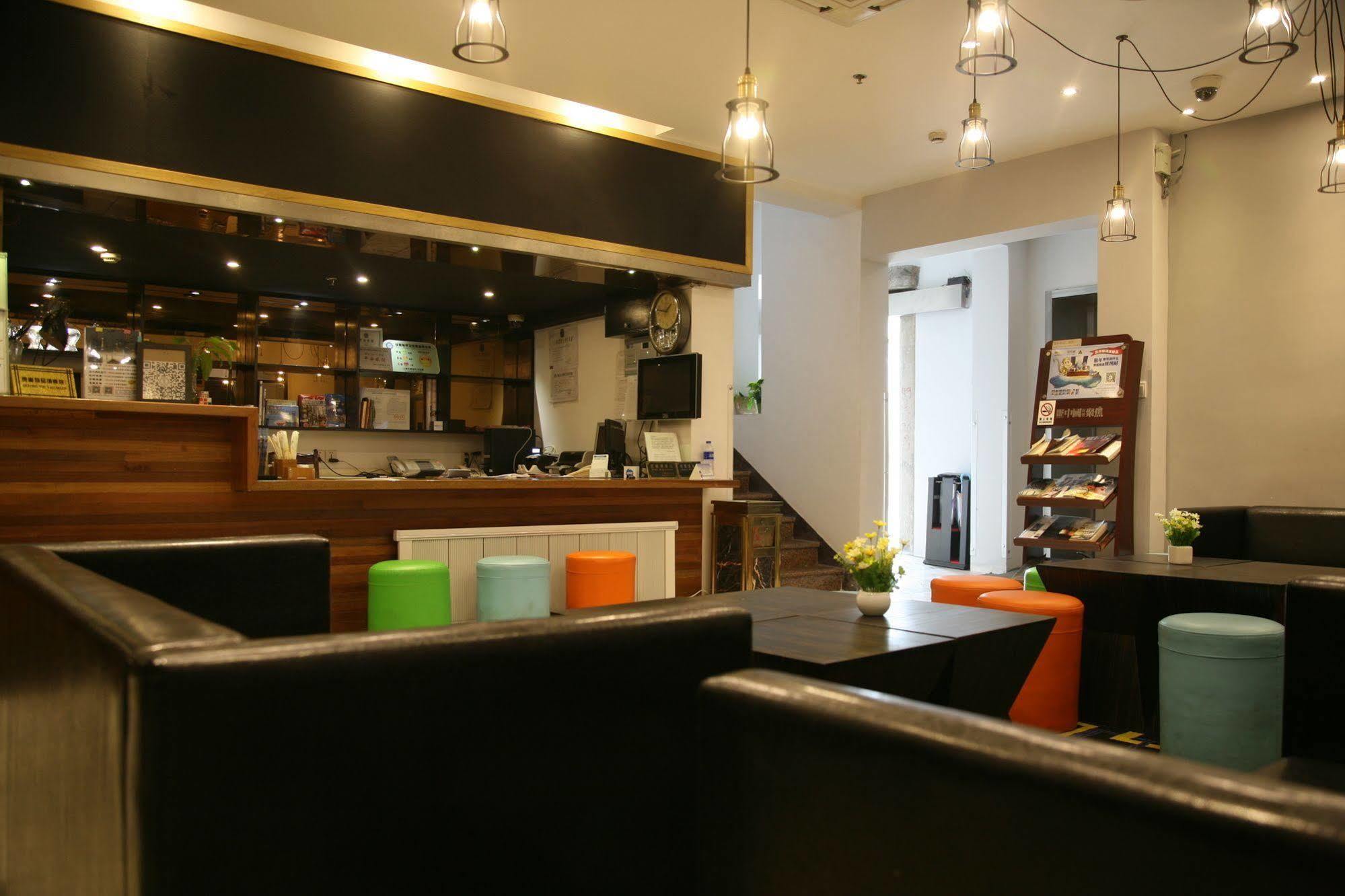Fish Bund Hotel 3*